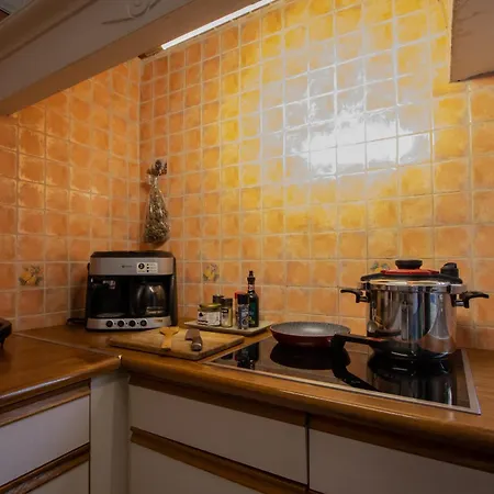 アパート Elenis, In The Heart Of The Old Town コルフ島